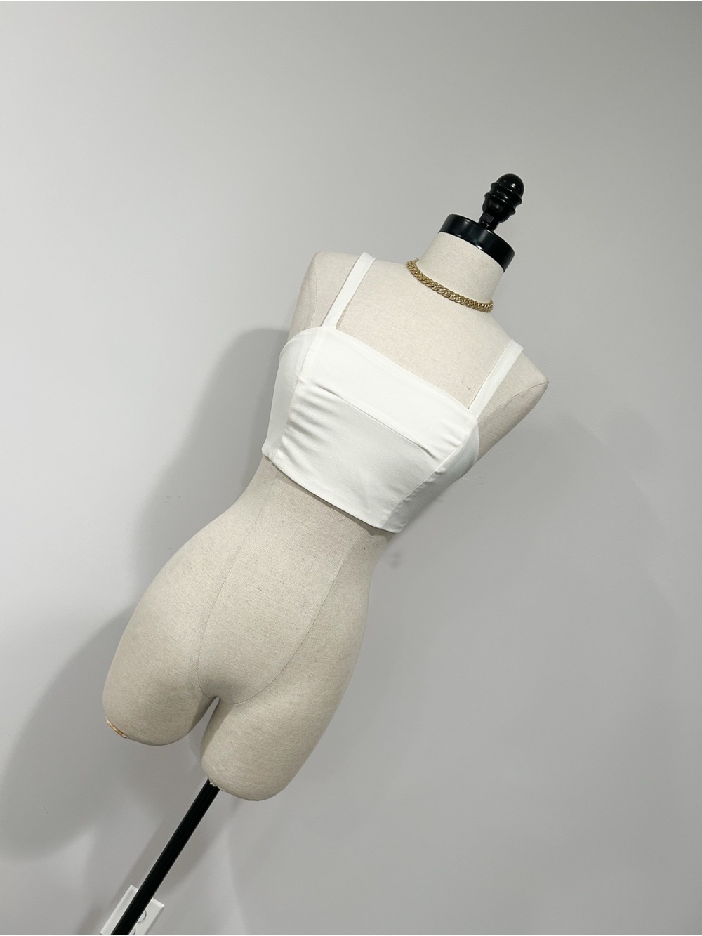 Luxxel White Square-Neck Crop Top